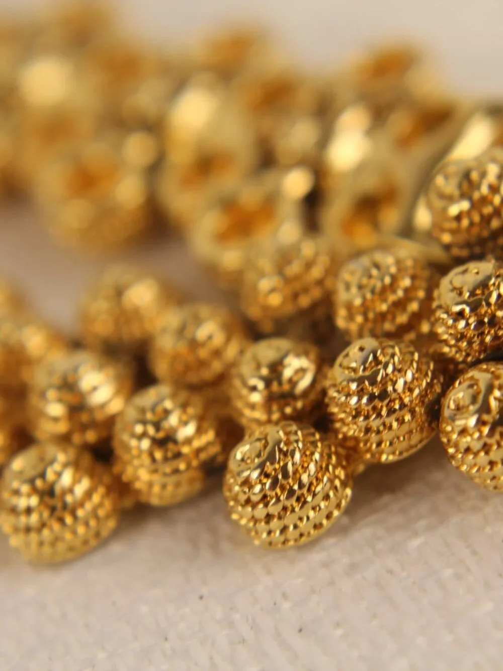 Vintage Gold Tone Textured Berry Cluster Bracelet Popcorn Bead Boho Cocktail